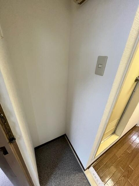 リエス新小岩の玄関