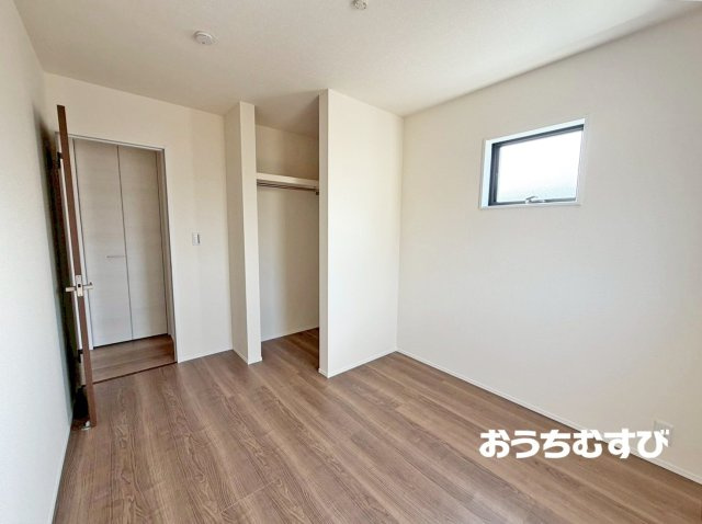 春日井市高森台7丁目（全2棟）の洋室