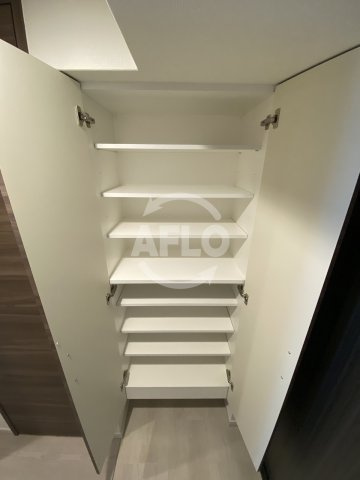 S-RESIDENCE天満Gracis（エスレジデンス天満グレイシス）の収納|S-RESIDENCE天満Gracis（グレイシス）　シューズボックス