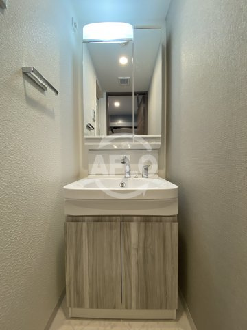 S-RESIDENCE天満Gracis（エスレジデンス天満グレイシス）の独立洗面台|S-RESIDENCE天満Gracis（グレイシス）　独立洗面台