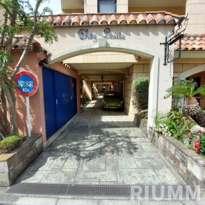 【エントランス】 | シェ・ルイ