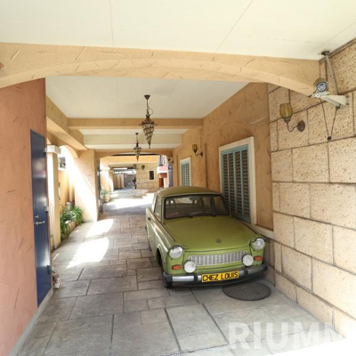 【エントランス】 | シェ・ルイ