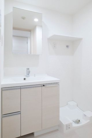 ブライズ西馬込DUEの独立洗面台