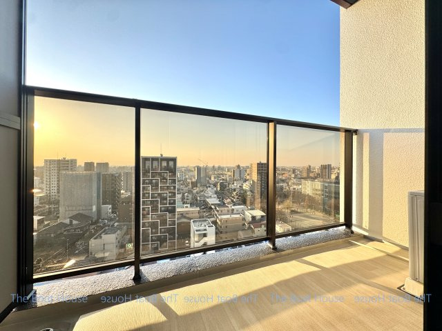 ストーリア名古屋城西のバルコニー