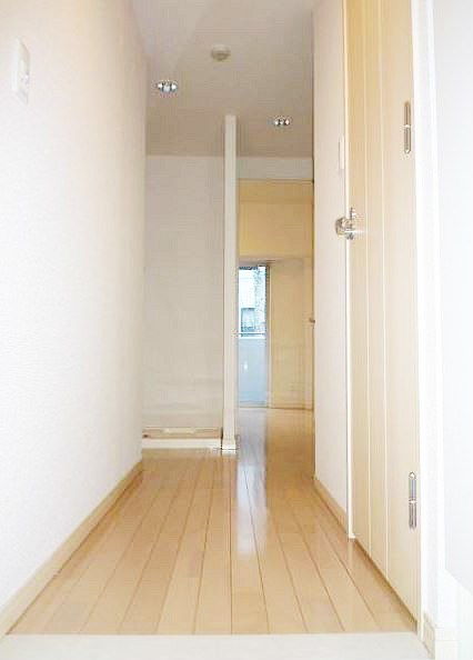 アランシア本所吾妻橋の玄関