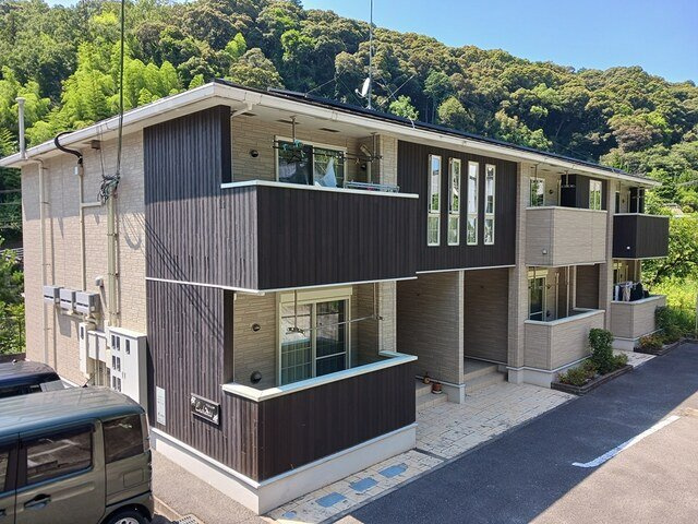 アンシャンテの外観