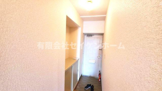 グリンパーク籠原の玄関