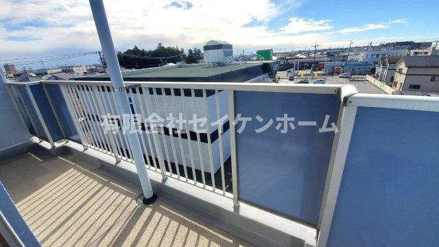 グリンパーク籠原のバルコニー