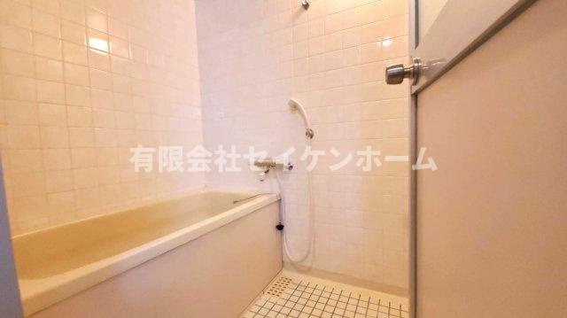 グリンパーク籠原の浴室