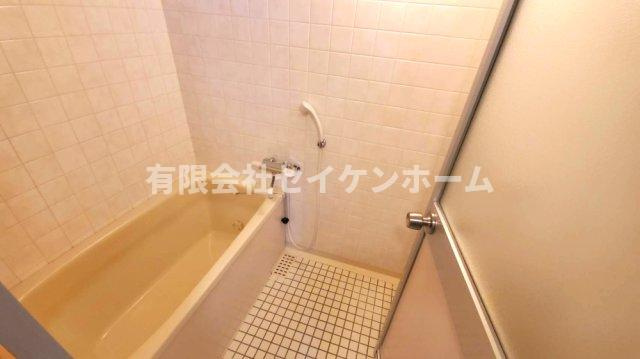 グリンパーク籠原の浴室