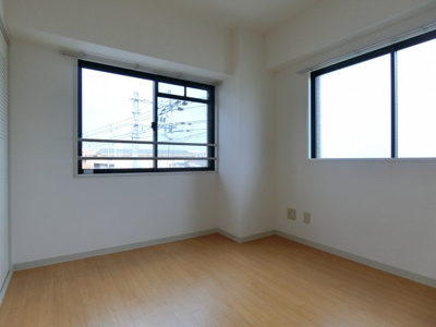 【寝室】 | フィオーレつじ