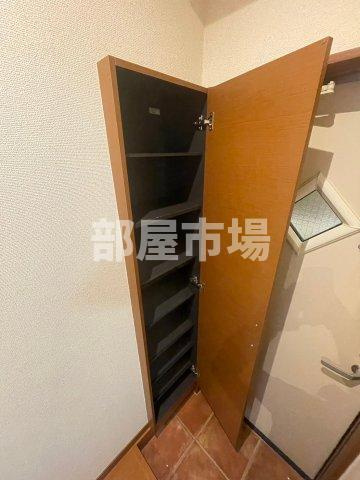 リスレーヌ蔵前のその他|シューズボックス