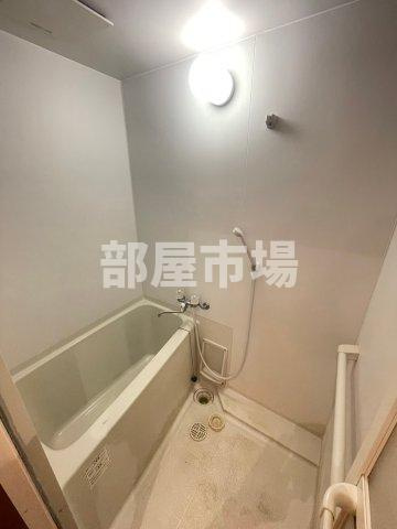 リスレーヌ蔵前の浴室