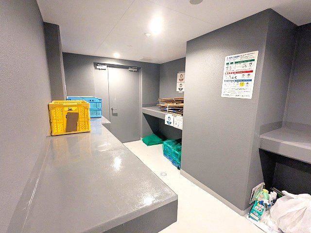 SEASON FLATS浅草六丁目の設備|24時間利用可能なゴミ置場です