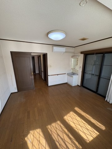 紀の川市名手市場・中古戸建・54760の洋室