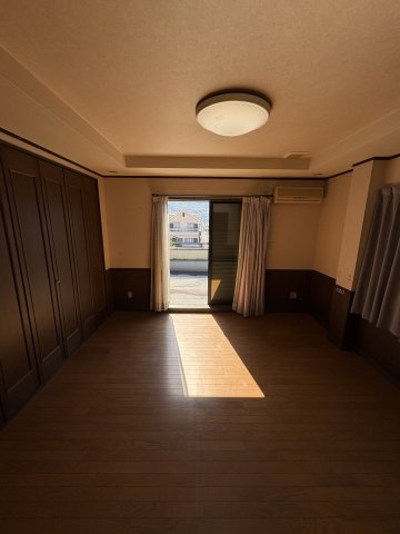 紀の川市名手市場・中古戸建・54760の洋室