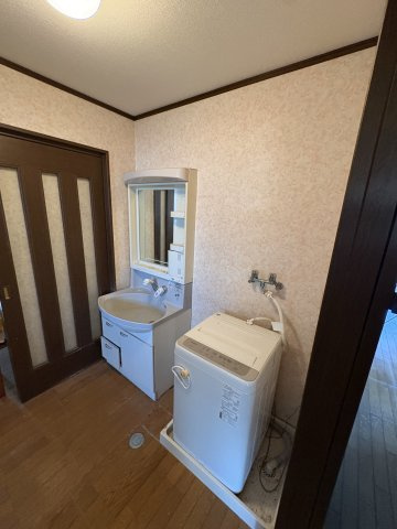 紀の川市名手市場・中古戸建・54760の洗面所