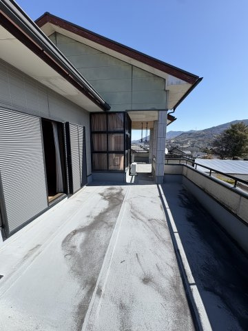 紀の川市名手市場・中古戸建・54760のバルコニー