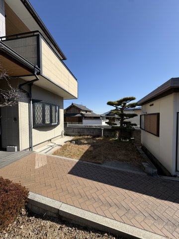 紀の川市名手市場・中古戸建・54760の庭