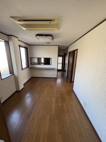 紀の川市名手市場・中古戸建・54760のキッチン