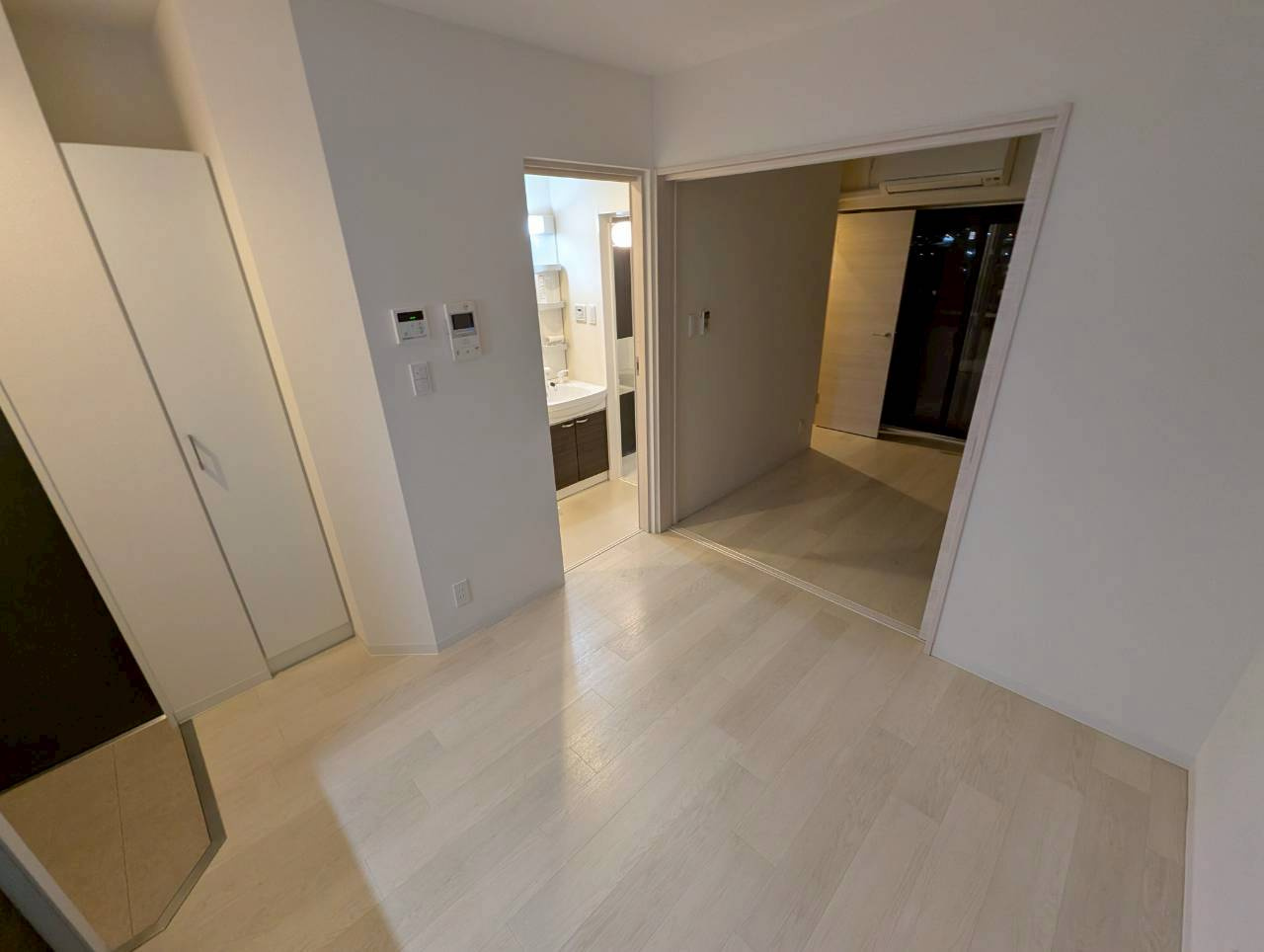 Demain APMの居間・リビング