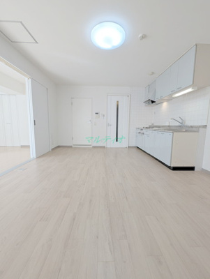 【居間・リビング】 | レ・ベント御徒町 | リビング