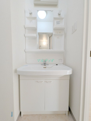 【洗面所】 | レ・ベント御徒町 | 洗面台