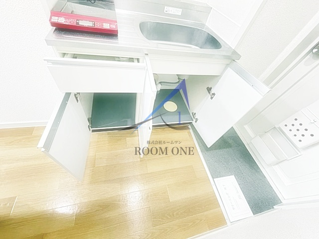 五反田ダイヤモンドマンションの収納|キッチン下収納です。