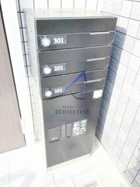 スカイハイム仲六郷のその他共用部分|宅配ボックスです。