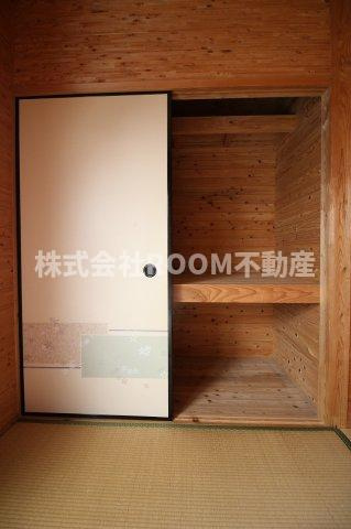 カズヒロ貸家の収納|たっぷりとした収納スペースです