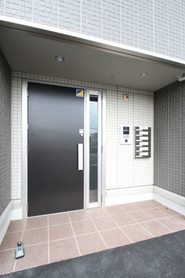【エントランス】 | D-room片峰 | エントランス/オートロック
