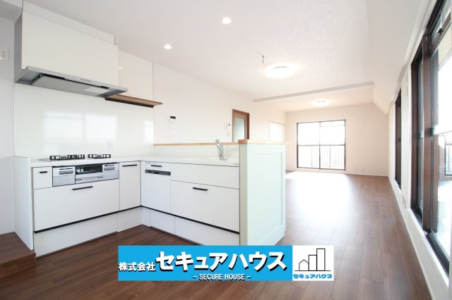 グローリアス刈谷