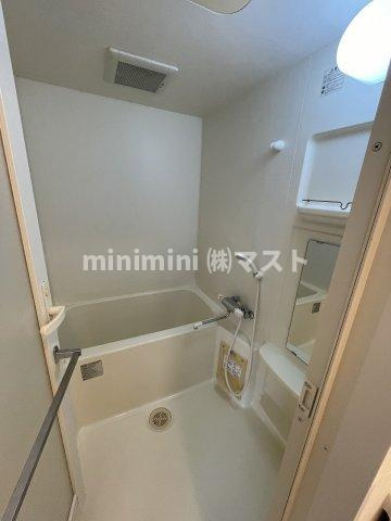 大阪市西区靱本町３丁目の賃貸マンションの浴室