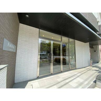 パークアクシス西巣鴨のエントランス