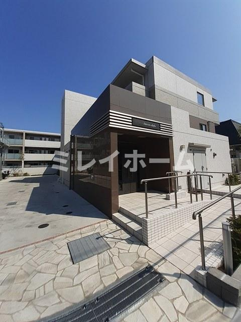 Feeji田園調布の外観