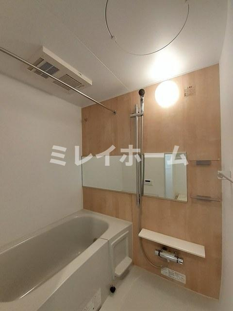 Feeji田園調布の浴室