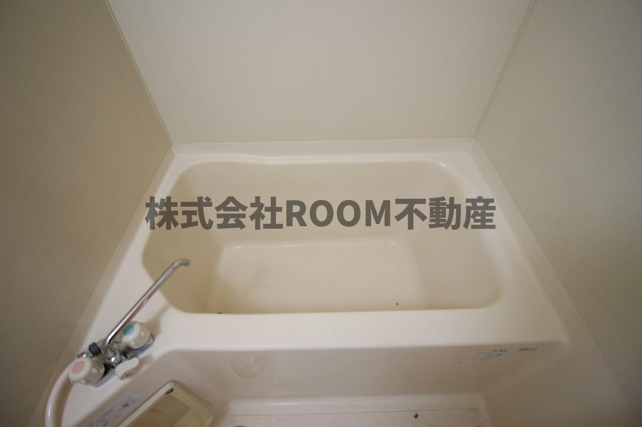 髙野貸家の浴室|コンパクトで使いやすいお風呂です