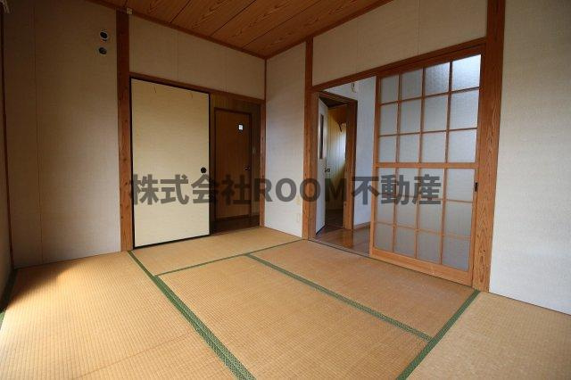 髙野貸家の和室|い草の香りが落ち着く素敵な和室です