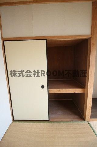 髙野貸家の収納|専用の収納スペースです