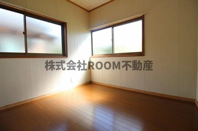 髙野貸家の居間・リビング|居間です