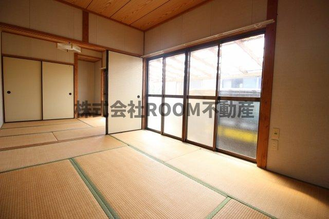 髙野貸家の和室|フローリングだけでなく、和室もあります