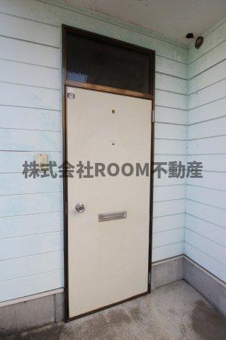 髙野貸家の玄関|ゆったりとした玄関です