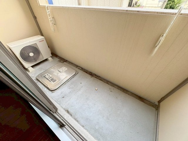 セントロイヤルクラブ新大阪のバルコニー