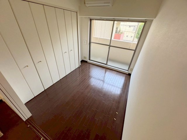 セントロイヤルクラブ新大阪の居間・リビング