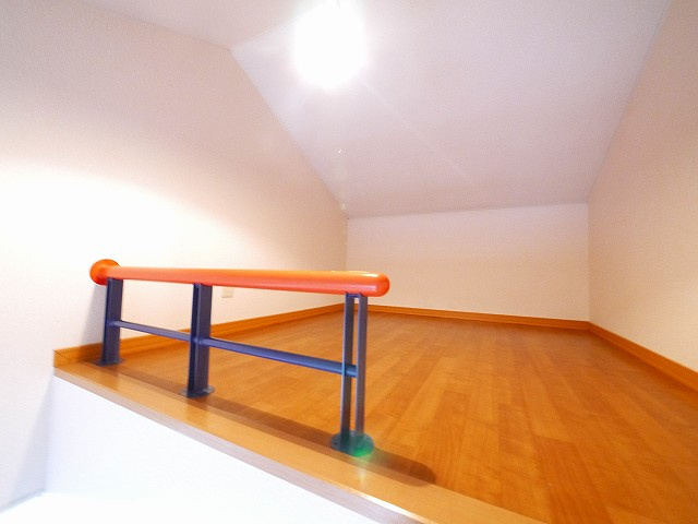 セジュール紀寺の内装|ロフト付きのお部屋です。