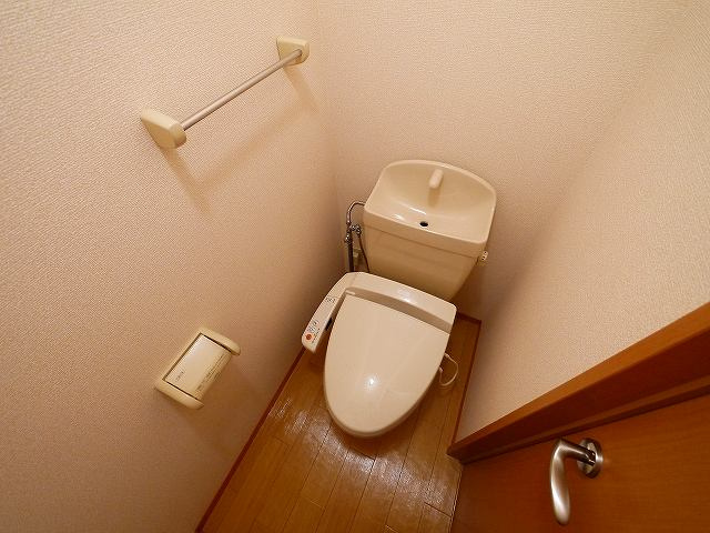 セジュール紀寺のトイレ|落ち着いたトイレです