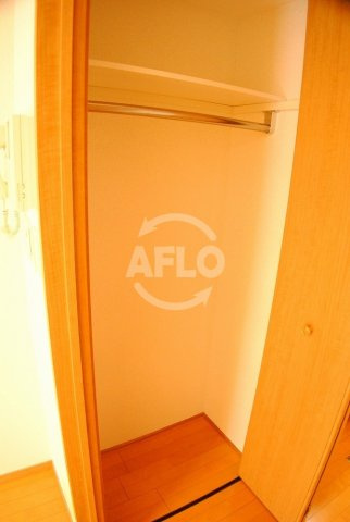 エステムコート大阪・中之島南の収納|エステムコート大阪・中之島南　クローゼット