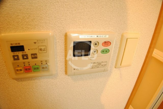 エステムコート大阪・中之島南の設備|エステムコート大阪・中之島南　浴室乾燥機