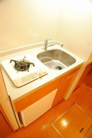 エステムコート大阪・中之島南のキッチン|エステムコート大阪・中之島南　ガスキッチン