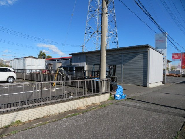 加須市三俣１丁目の倉庫の外観